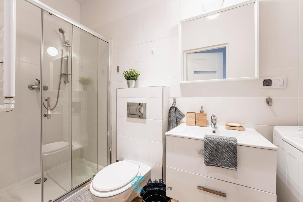 Apartamenty Plac Litewski II Lublin Exteriör bild